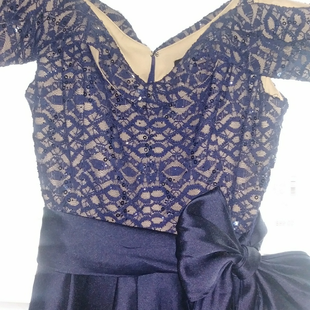 Ladies after 5 dress